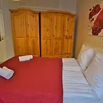 Dream Stay - Old Town Church View Apartment With Sauna